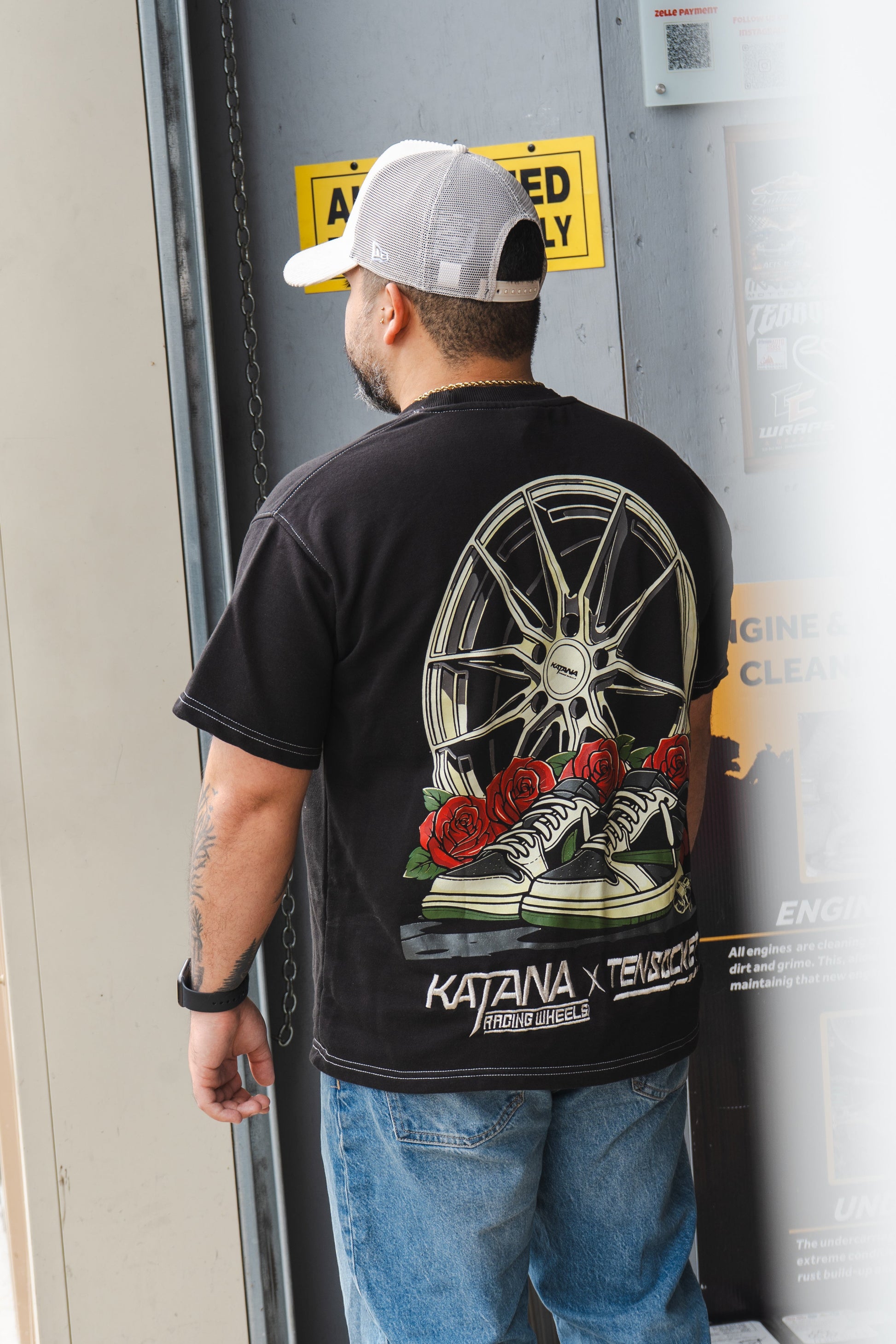 Travis/ Katana /Premium T-shirt