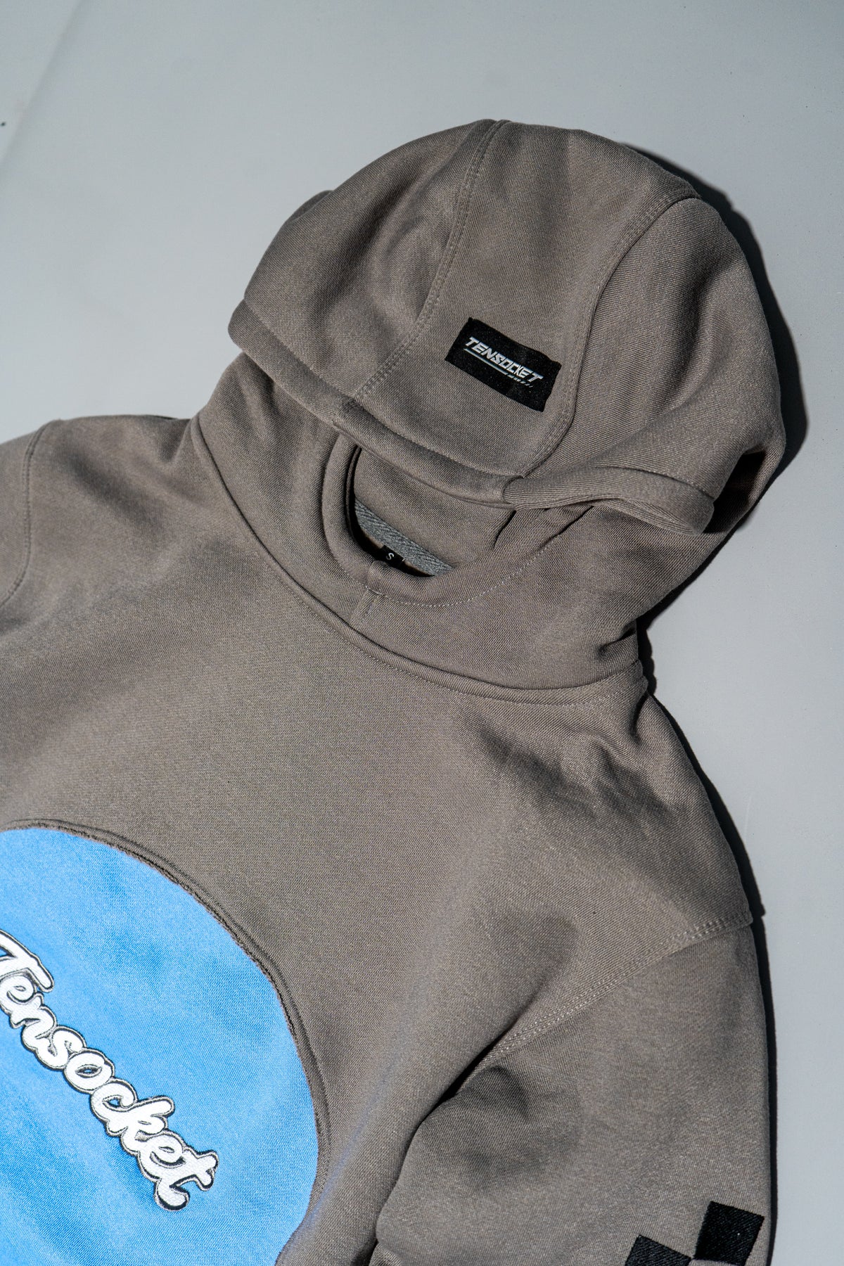 Concrete Sky / Hoodie / Tensocket