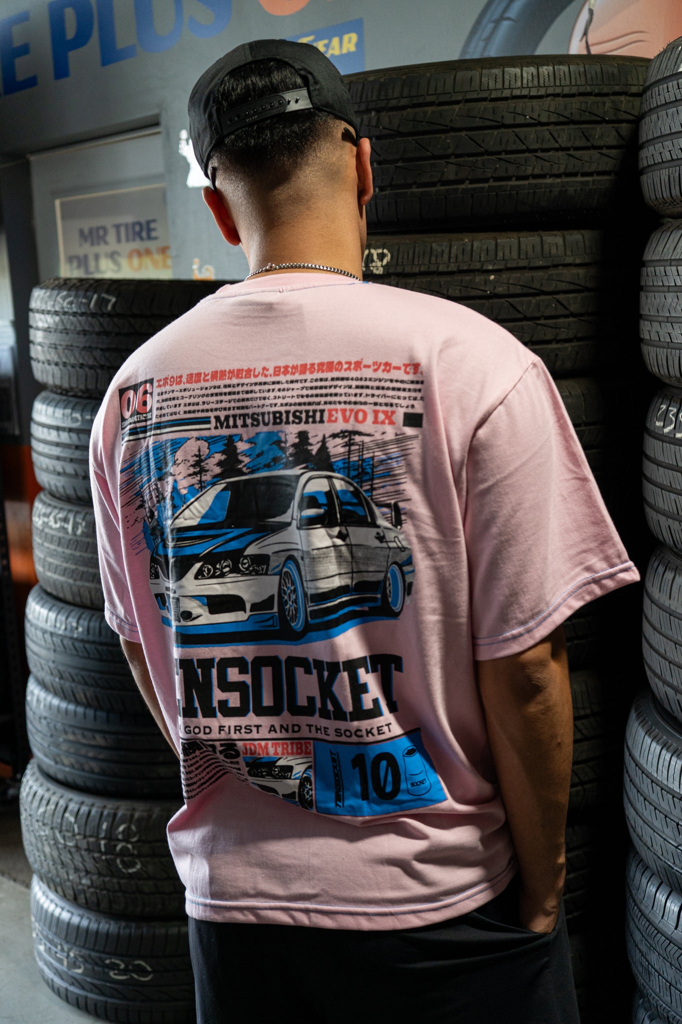 Evolution / Pink / Premium T-shirt