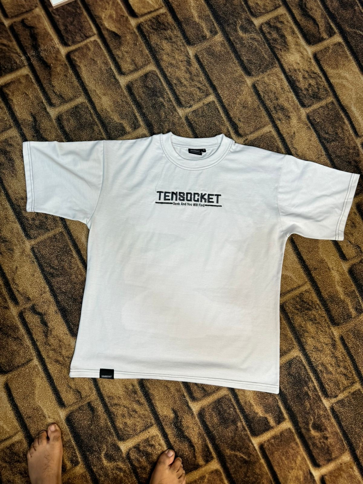 BMW / white / Premium T-shirt