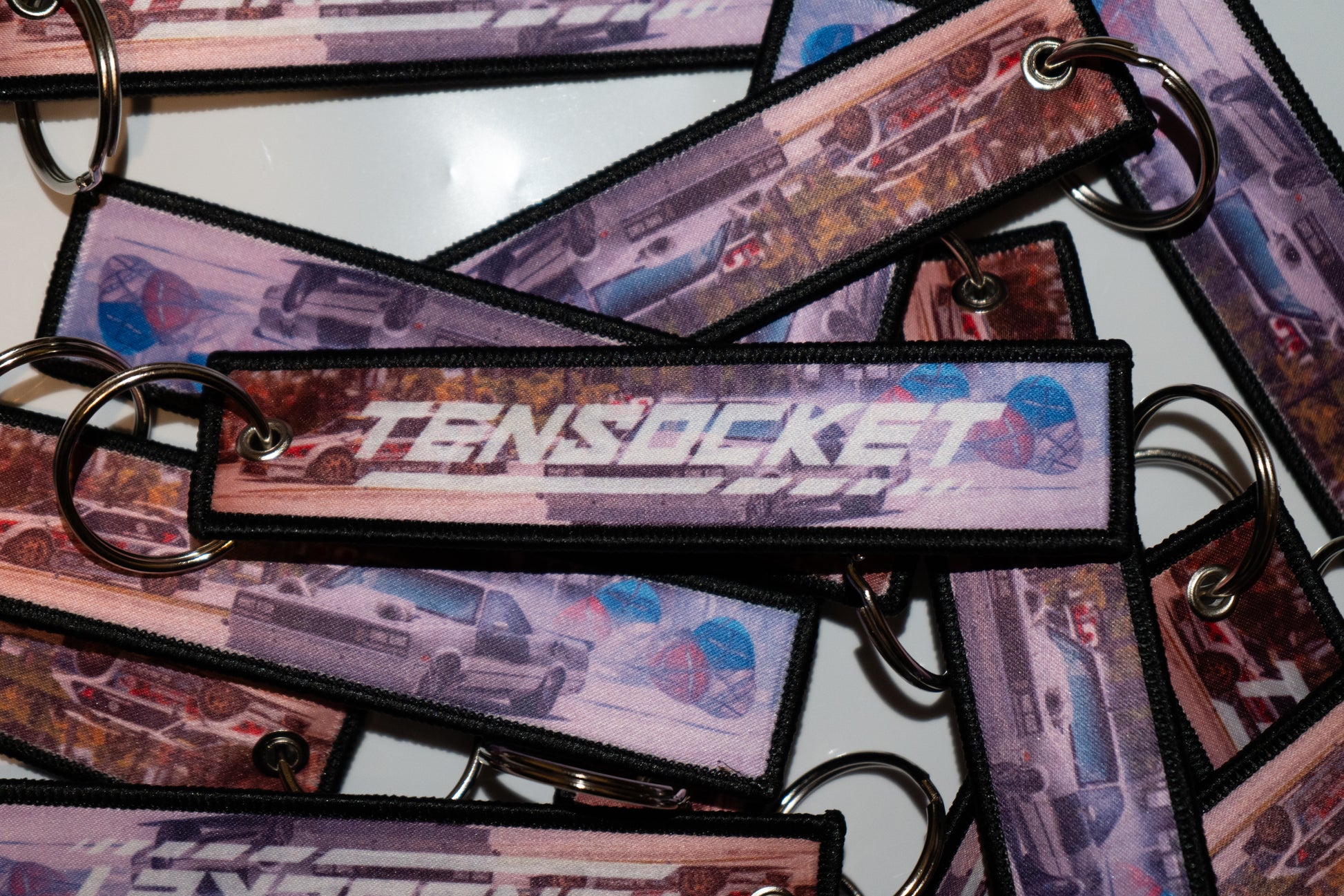 Parachute   - JET TAGS