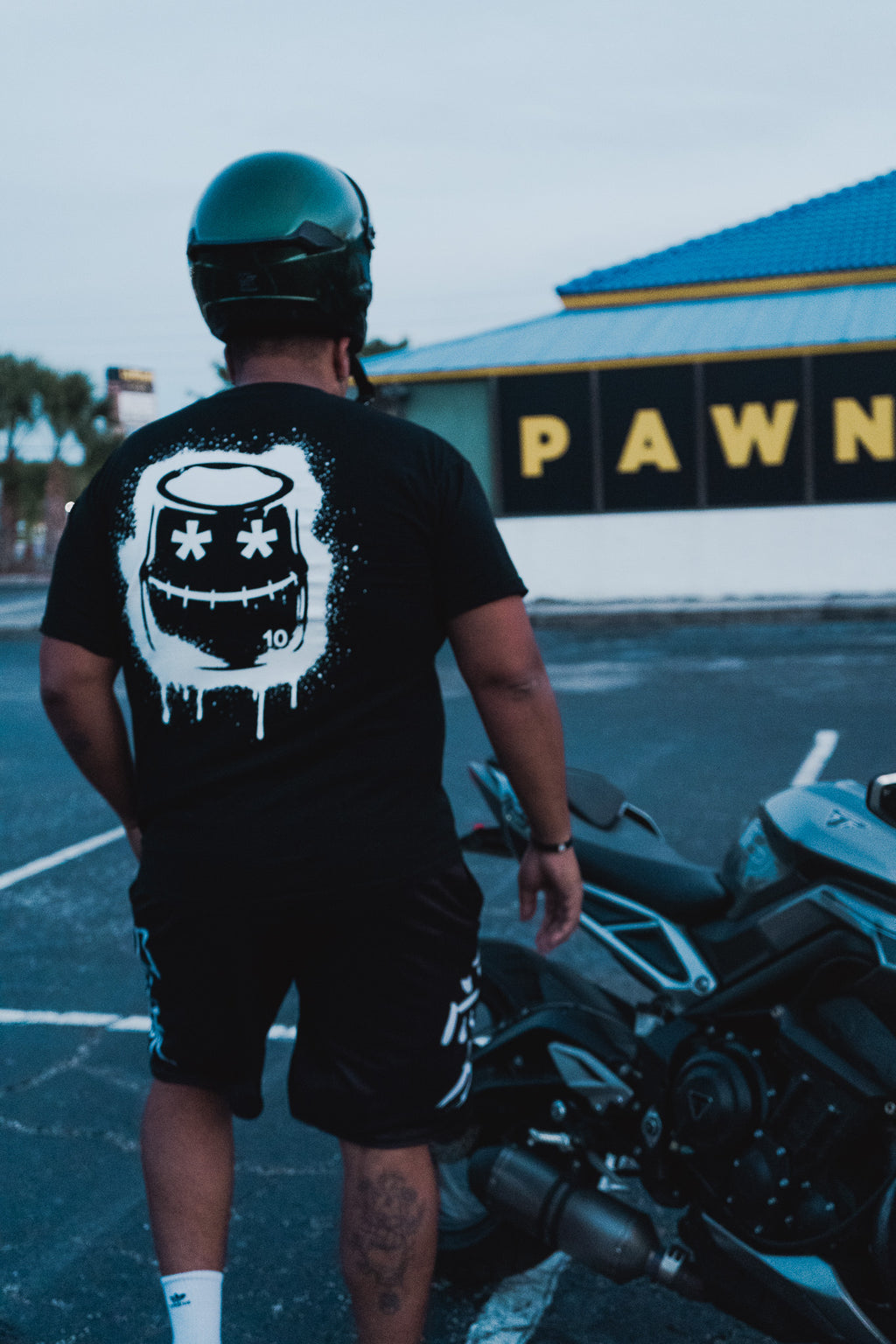 Happy Socket / T-shirt / Premium