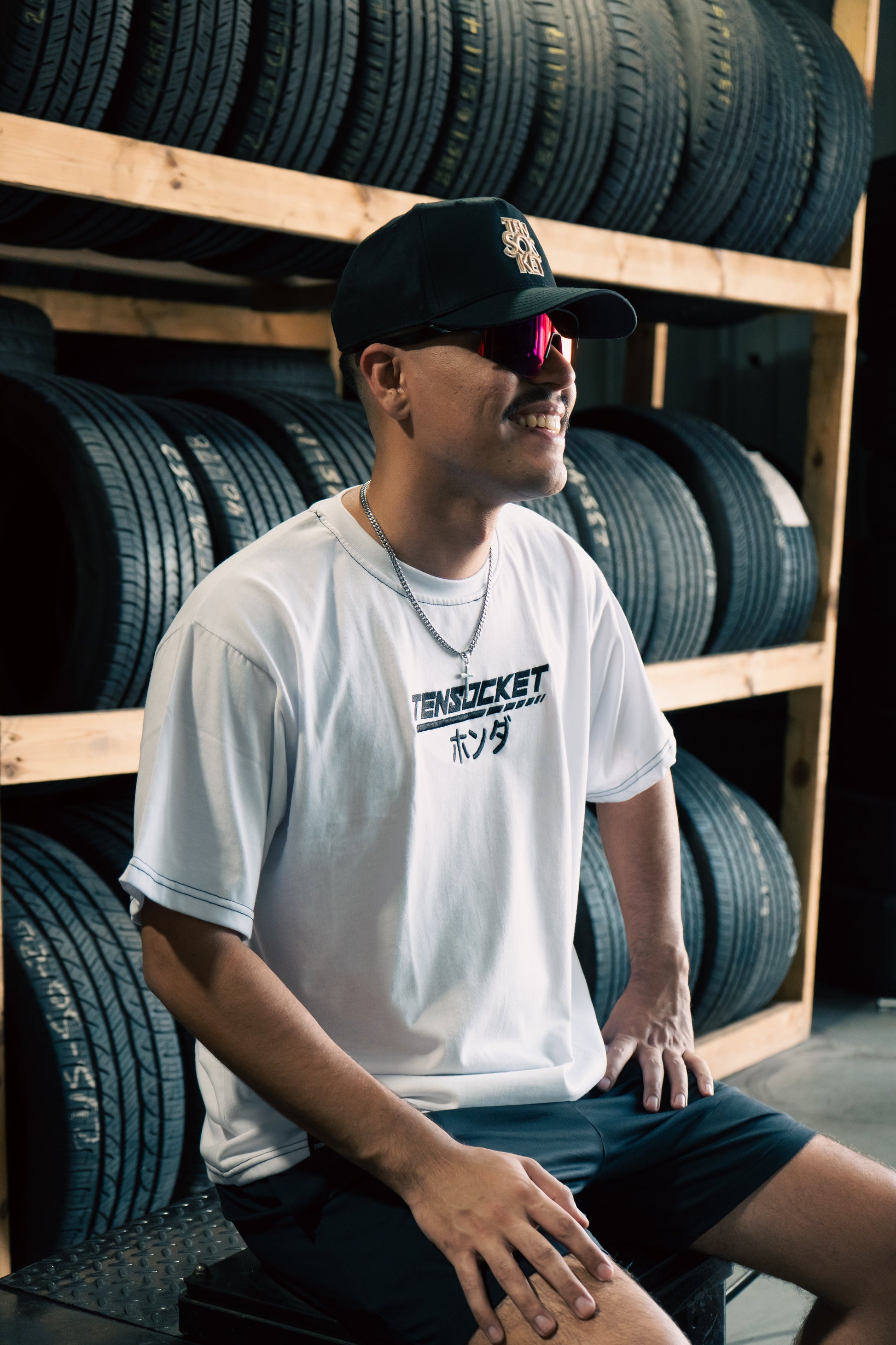 Honda / white / Premium T-shirt